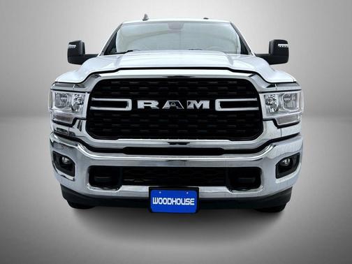 2023 RAM 2500 Big Horn Crew Cab 4x4 6'4' Box