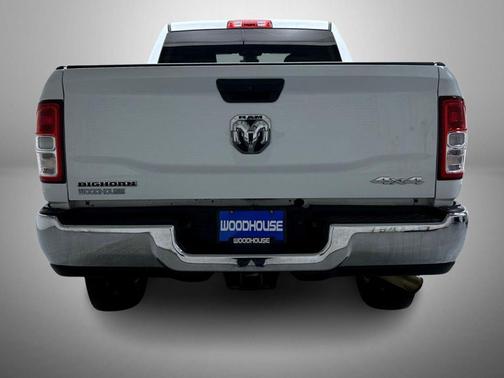 2023 RAM 2500 Big Horn Crew Cab 4x4 6'4' Box