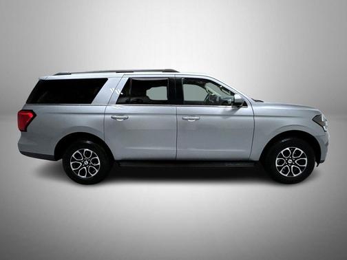 Silver Metallic 2024 Ford Expedition Max XLT