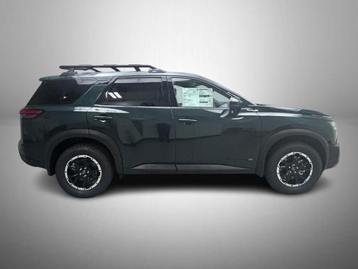 2025 Nissan Pathfinder Rock Creek 4WD