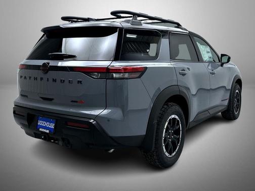 Boulder Gray/Super Black 2026 Nissan Pathfinder Rock Creek