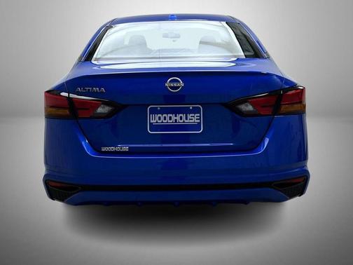 Bluestone Pearl 2025 Nissan Altima 2.5 SV