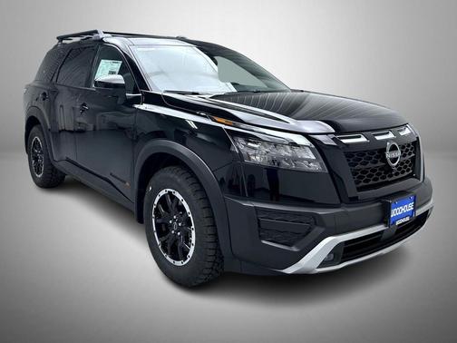 2025 Nissan Pathfinder Rock Creek 4WD
