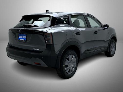 Gun Metallic 2026 Nissan Kicks S