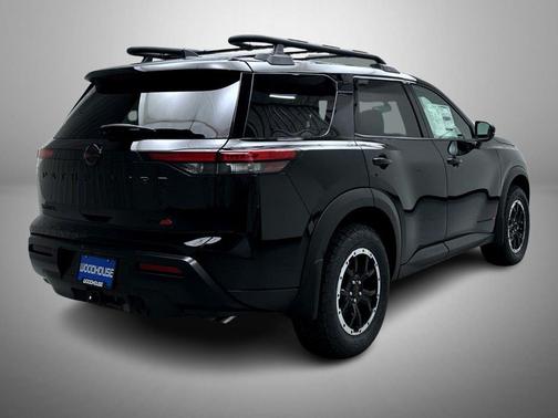 Super Black 2026 Nissan Pathfinder Rock Creek