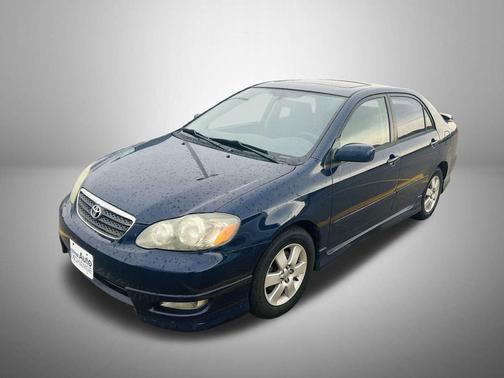 2005 Toyota Corolla LE