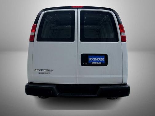 2018 Chevrolet Express 2500 Work Van