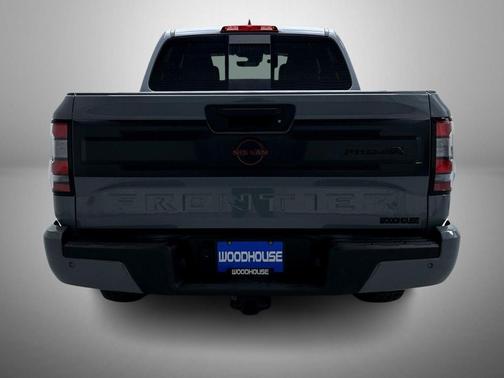 Boulder Gray Pearl 2026 Nissan Frontier PRO-4X
