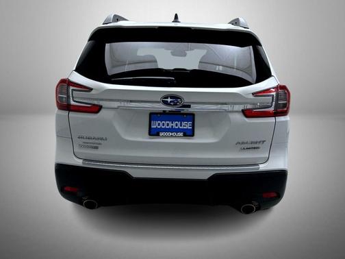 Crystal White Pearl 2024 Subaru Ascent Limited 8-Passenger