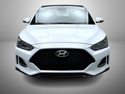 2020 Hyundai Veloster Base