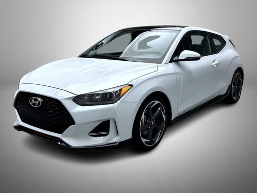 2020 Hyundai Veloster Base