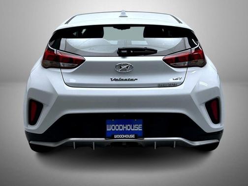 2020 Hyundai Veloster Base