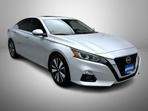 2020 Nissan Altima 2.5 SV