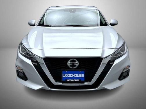 2020 Nissan Altima 2.5 SV