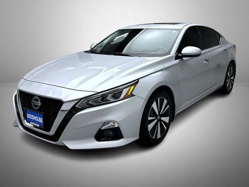 2020 Nissan Altima 2.5 SV