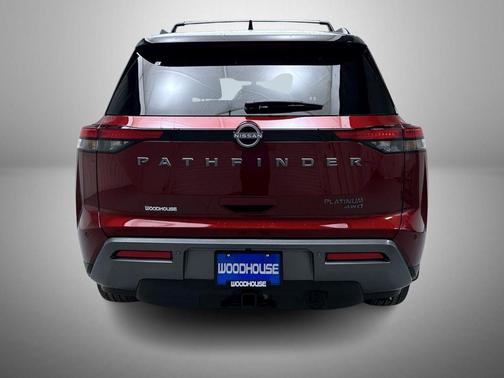 Scarlet Ember/Super Black 2026 Nissan Pathfinder Platinum