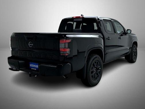Super Black 2026 Nissan Frontier SV