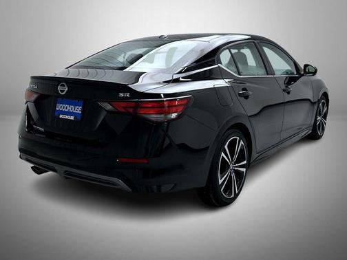 2022 Nissan Sentra SR
