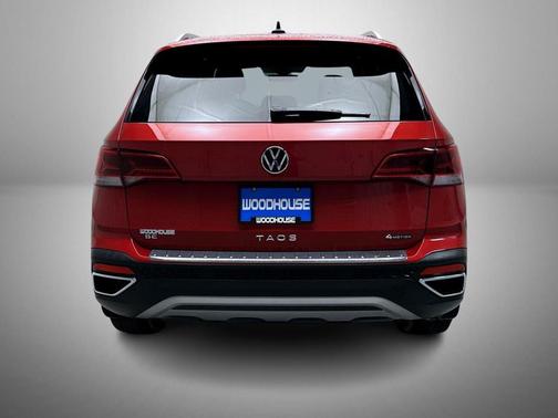 Red Metallic 2024 Volkswagen Taos 1.5T SE