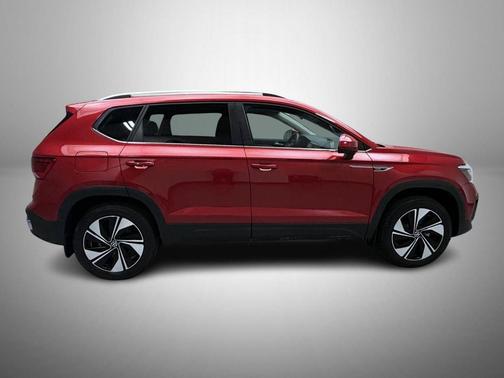 Red Metallic 2024 Volkswagen Taos 1.5T SE