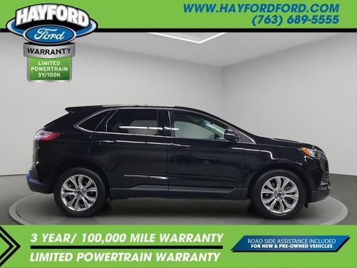 2022 Ford Edge Titanium