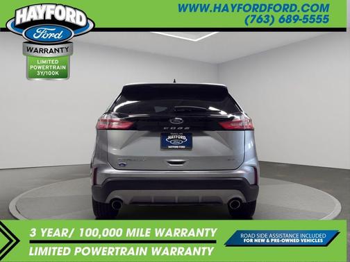 Iconic Silver Metallic 2024 Ford Edge Titanium
