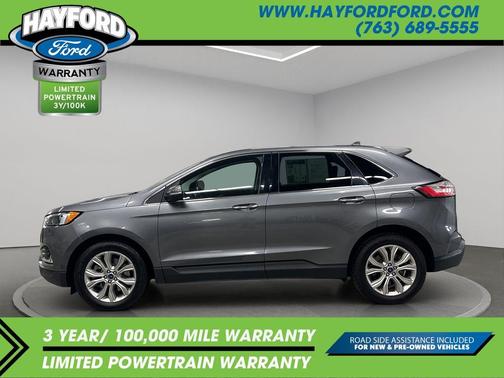 2022 Ford Edge Titanium