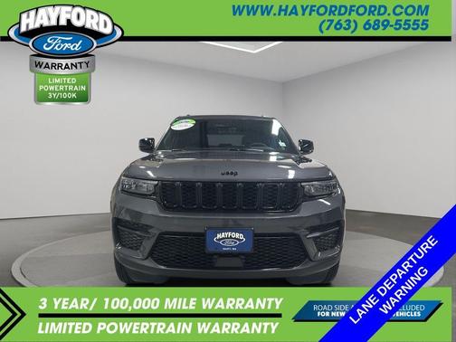 2025 Jeep Grand Cherokee Laredo