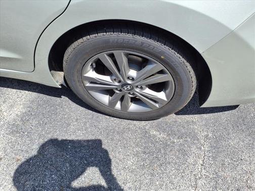 2018 Hyundai ELANTRA Limited