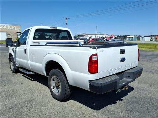 Oxford White Clearcoat 2009 Ford F-250 XL