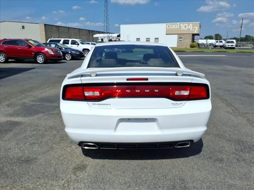 2013 Dodge Charger SE
