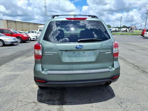 Jasmine Green Metallic 2016 Subaru Forester 2.5i Premium