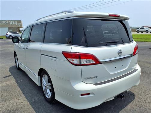 2011 Nissan Quest SL