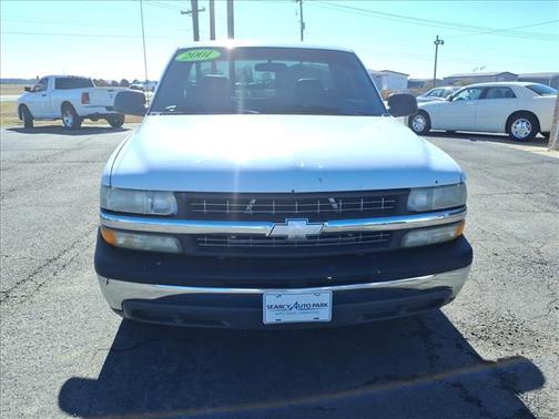 2001 Chevrolet Silverado 1500 Base