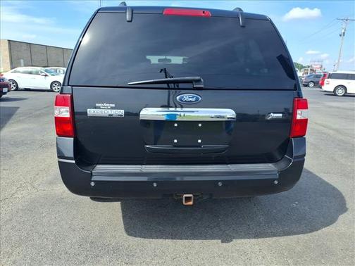 Tuxedo Black Metallic 2010 Ford Expedition EL XLT