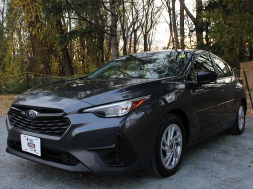 2025 Subaru Impreza Base