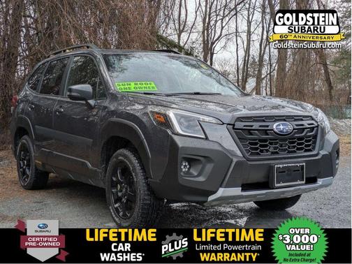 Magnetite Gray Metallic 2025 Subaru Forester Wilderness