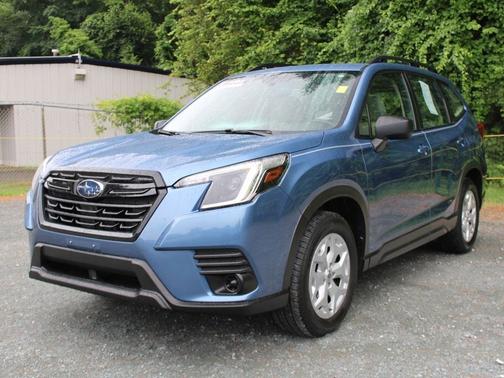 2022 Subaru Forester Base (CVT)