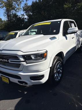 2022 RAM 1500 Laramie Crew Cab 4x4 57' Box