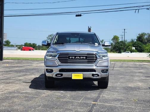 2019 RAM 1500 Longhorn Crew Cab 4x4 64' Box