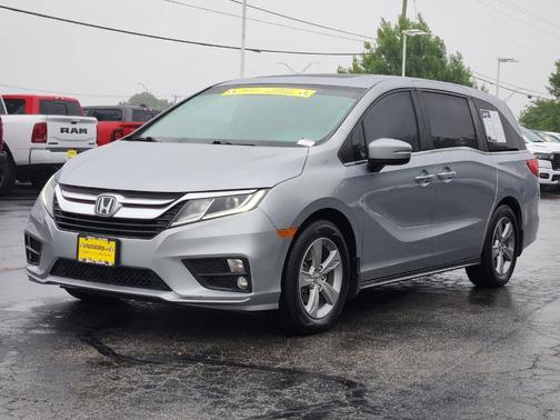 Lunar Silver Metallic 2019 Honda Odyssey EX-L