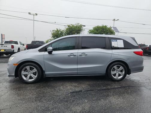 Lunar Silver Metallic 2019 Honda Odyssey EX-L