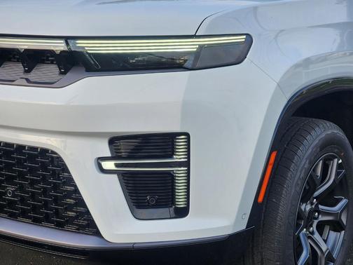 2026 Jeep Grand Wagoneer Limited