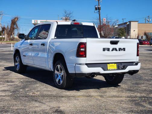 Bright White Clearcoat 2026 RAM 1500 Express