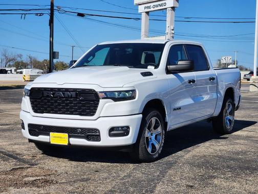 Bright White Clearcoat 2026 RAM 1500 Express