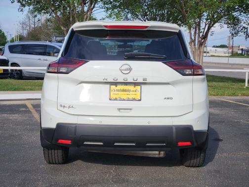 2024 Nissan Rogue S