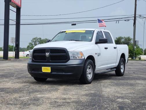 2024 RAM 1500 Classic Tradesman Crew Cab 4x2 57' Box