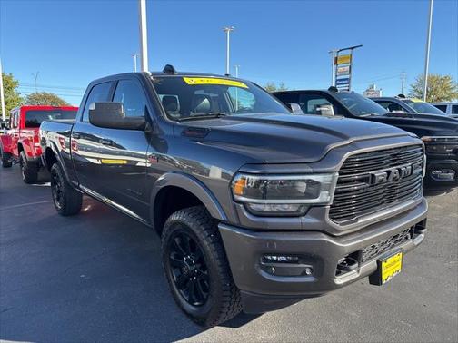 2022 RAM 2500 Laramie Crew Cab 4x4 64' Box