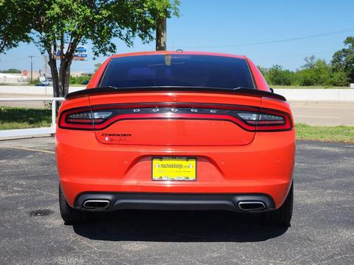 Go Mango! 2019 Dodge Charger SXT