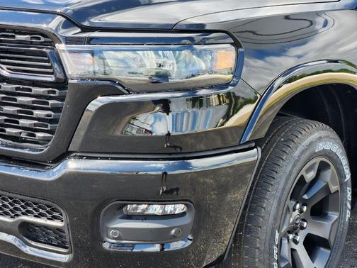 Diamond Black 2026 RAM 1500 Big Horn/Lone Star